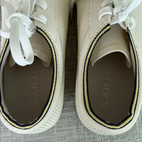 Rothy's The Lace Up Sneaker Size 10 - Picture 9 of 10